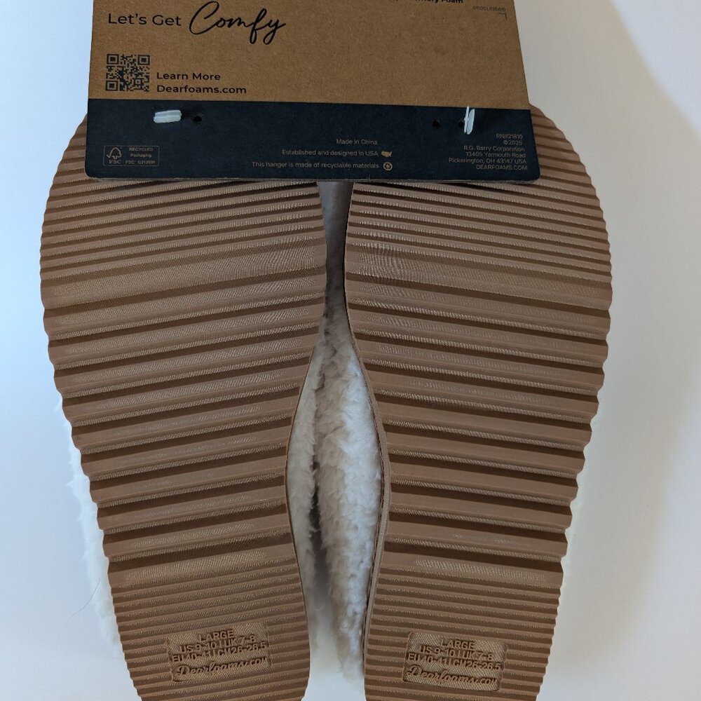 Dearfoams Women’s White Fleece Slippers - New - Large - Picture 2 of 3